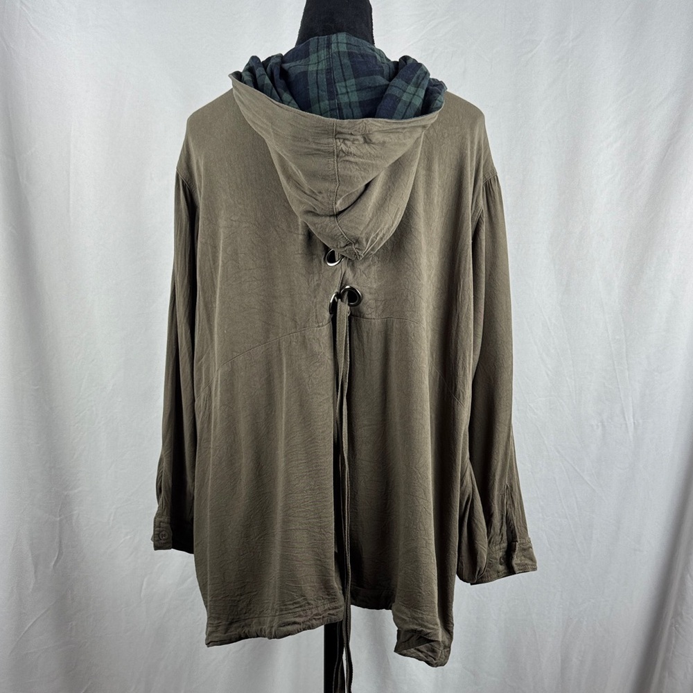 BY TOGETHER Plaid Lined Hooded Jacket with Lace Up Detail on Back - Picture 4 of 6